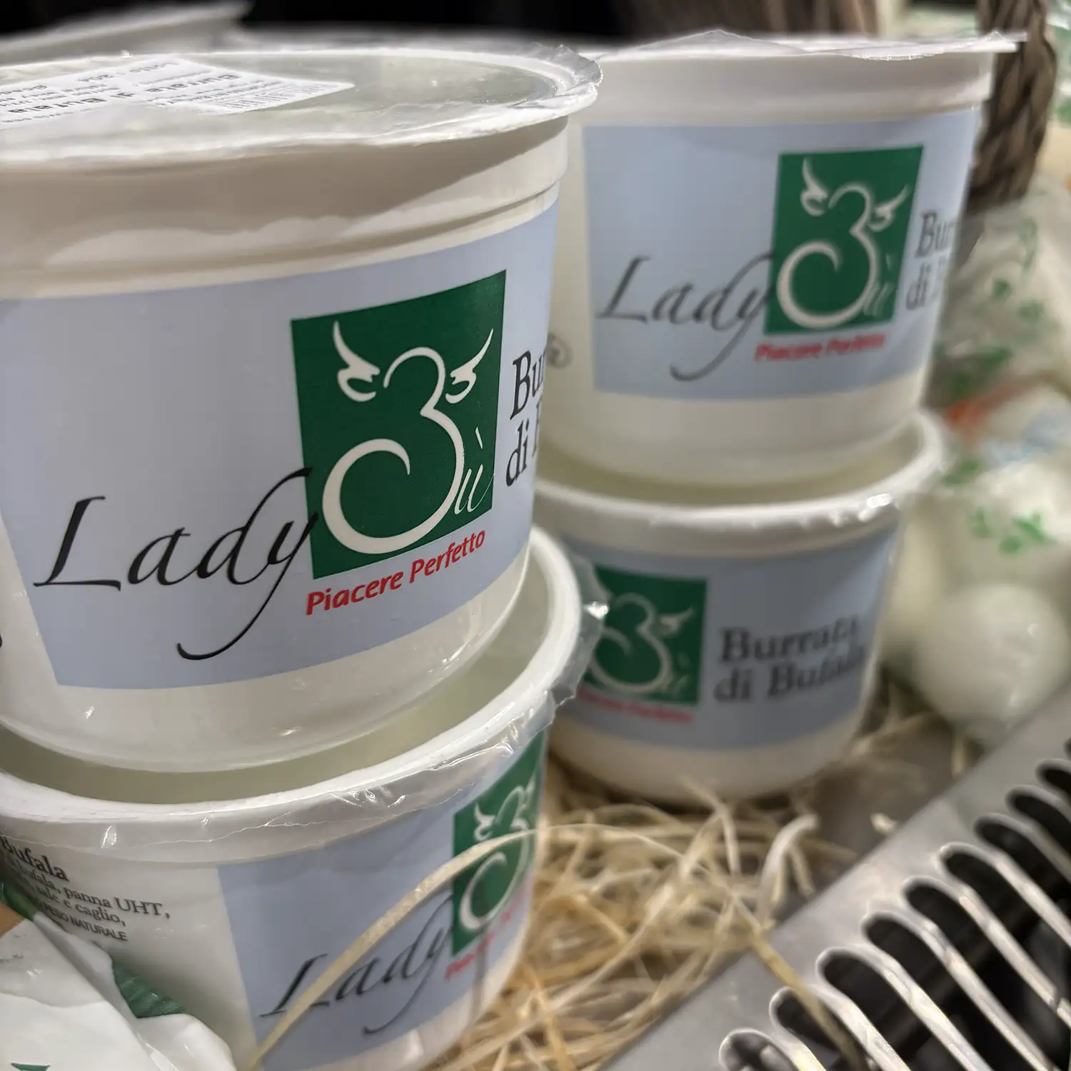 Ladybu Buffalo Burrata