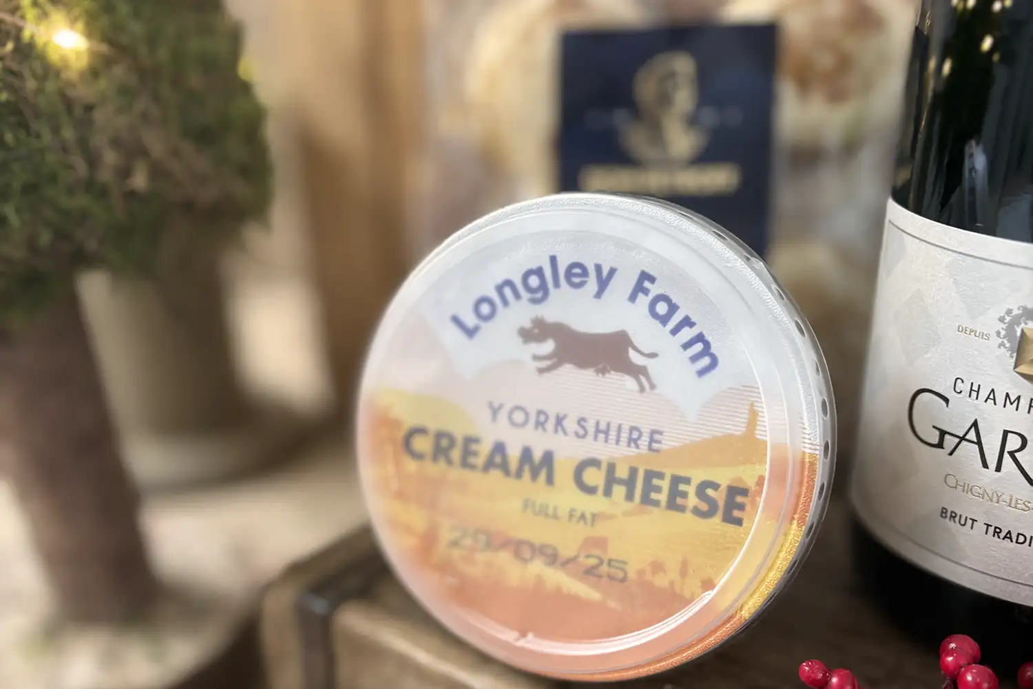 Christmas Morning Sparkle Hamper - Image 4