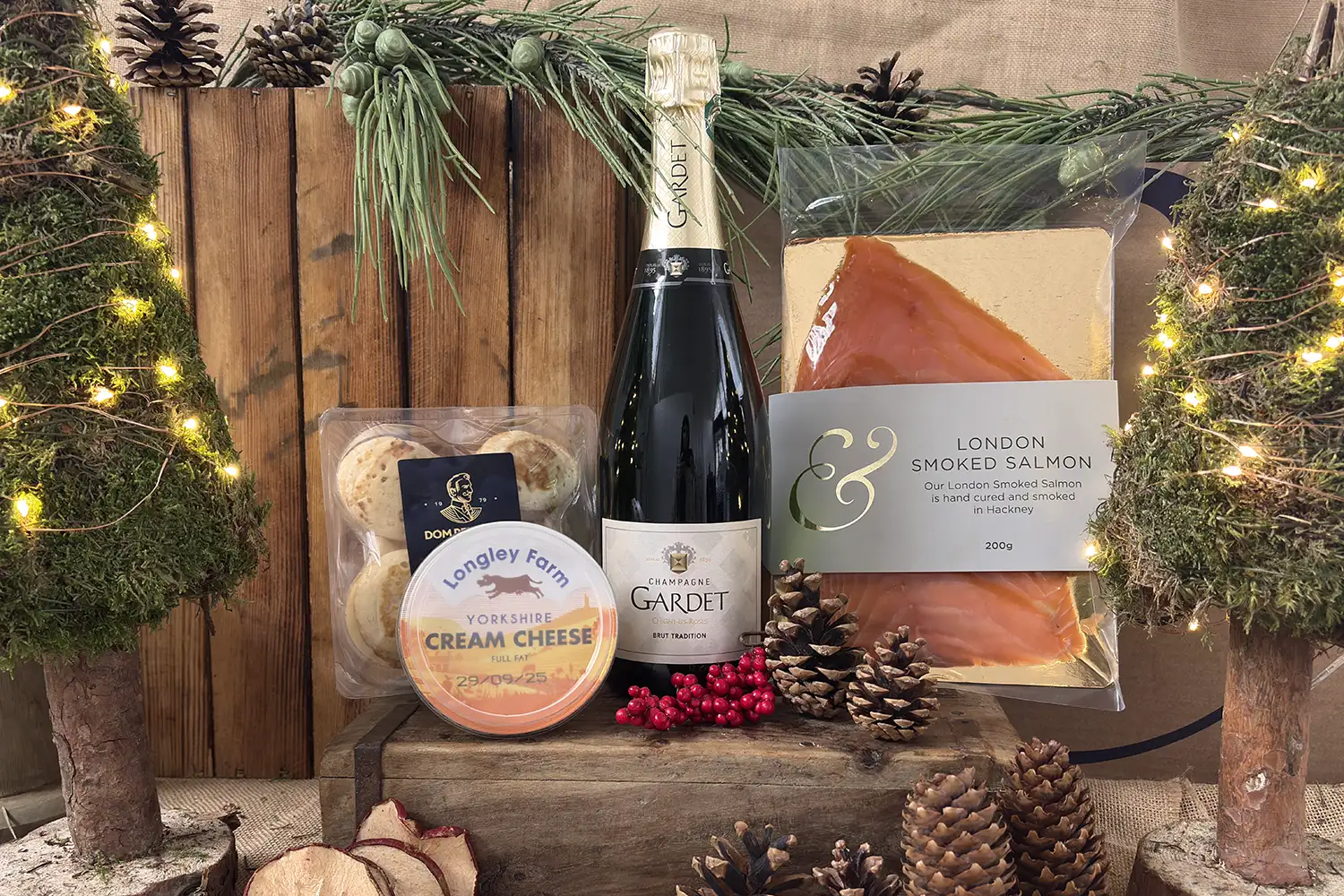 Christmas Morning Sparkle Hamper