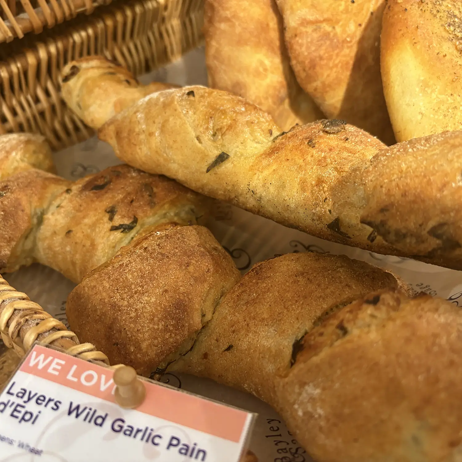 Layers Wild Garlic Pain d'épi